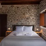 Otel Manifest Boutique Oítilon