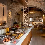 Manifest Boutique Οίτυλο