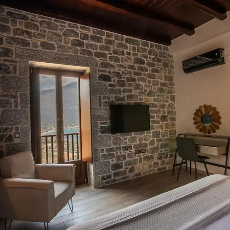 호텔 Manifest Boutique 이틸로