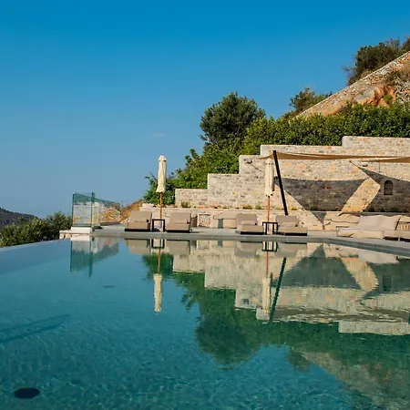 Manifest Boutique Hotel Oítilon