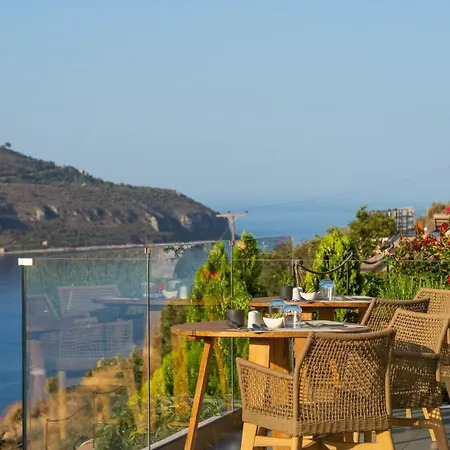 Manifest Boutique Hotel 4*