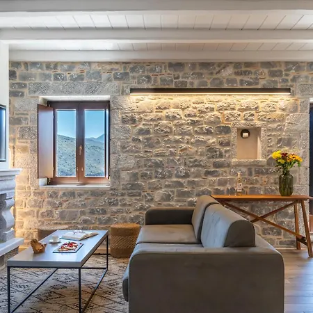 Manifest Boutique 4* Oítilon