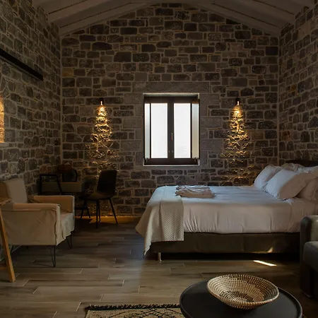 Manifest Boutique Hotel