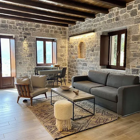 Manifest Boutique Hotel Itylo