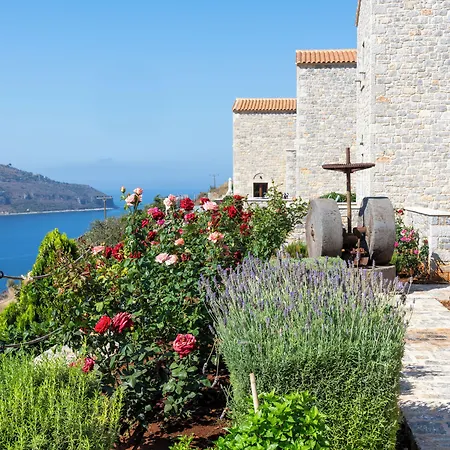 Manifest Boutique 4* 이틸로