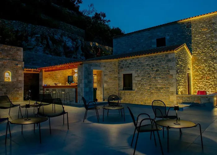 Manifest Boutique Hotel Étilo