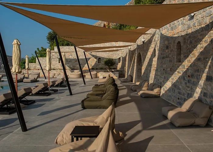 Manifest Boutique Hotel