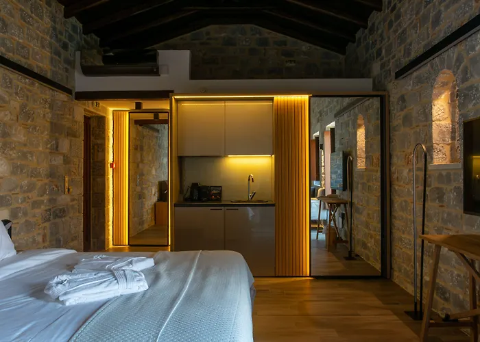 Manifest Boutique Hotel 4*